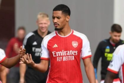 Arsenal player to skip north London (1)