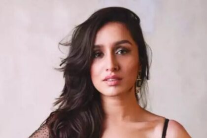 daughters-of-bollywood-stars (2)