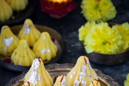 ganesh-chaturthi-with-these-5-irresistible-confections (1)