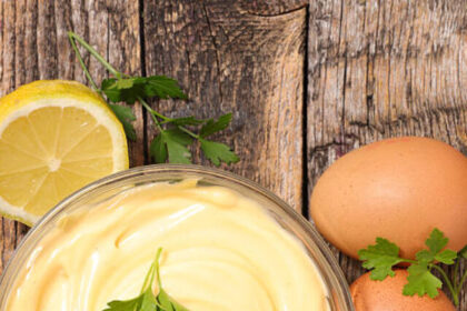 mayonnaise with ingredient