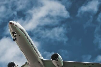 plane (4)
