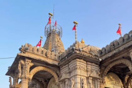 visit-famous-jain-temples-of-india (5)