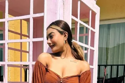 ashika-bhatias-dress (4)