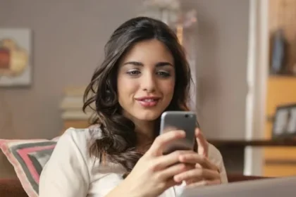 effective-tips-to-break-free-from-phone-addiction (1)