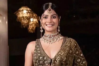 bengali-beauty-krishna-mukherjees (4)