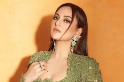 looks-of-sonakshi (1)