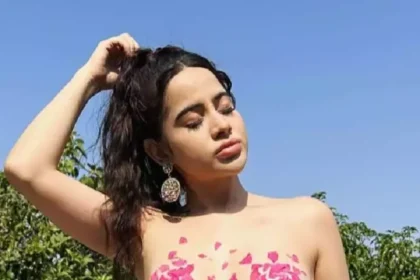 urfi-javeds-bikini-look (7)