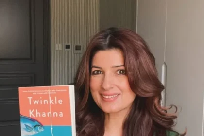 Bollywood-stars-who-are-writers-7