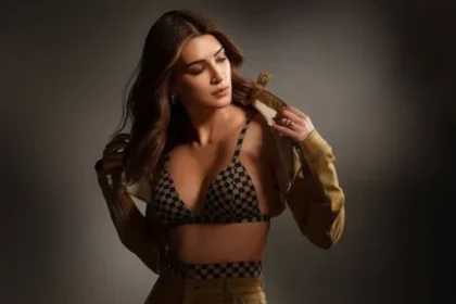 Kriti-Sanon-6