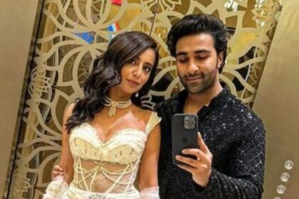 aadar-jain-engagement-with-alekha-advani-1-768x1354