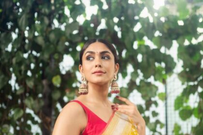 mrunal-thakur-2